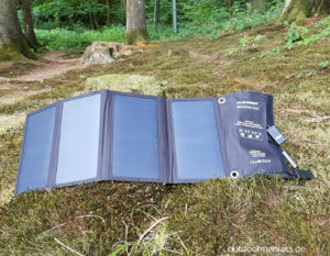 floureon 28w solar charger test review